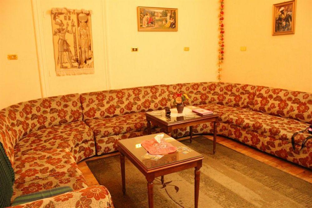 Hostel Mesho